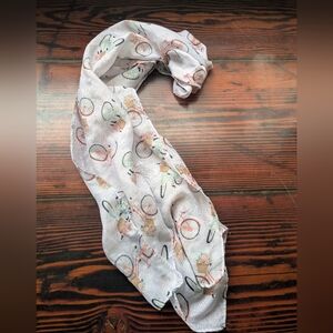 Lightweight Bicycle Print Scarf – White with Pastel Bikes & Flower Baskets
